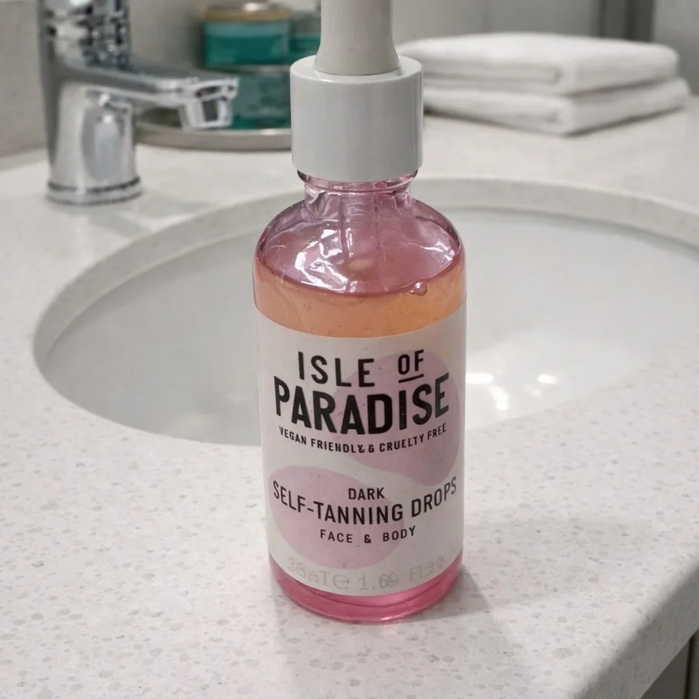 Isle of Paradise Dark Self-Tanning Drops - Full Size, New and Sealed